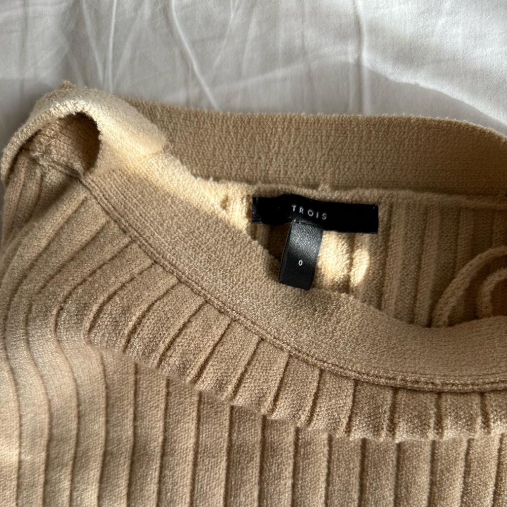 TROIS THE LABEL KNITTED TUBE TOP